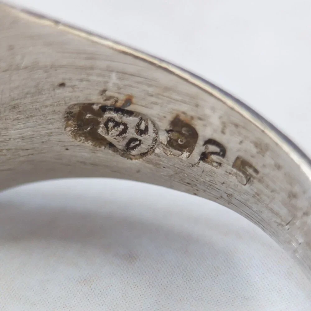 Vintage TAXCO Sterling Open-Heart Signet Ring — Size ~7.25 - Picture 12 of 12